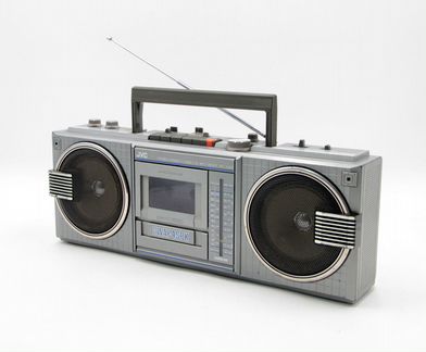 Магнитола JVC-RC-660LS
