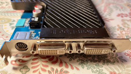 Видеокарта Gigabyte GV-NX86T256D