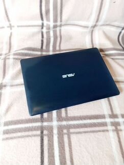 Нетбук Asus 10.1 тачскрин с дефектом A4/320GB