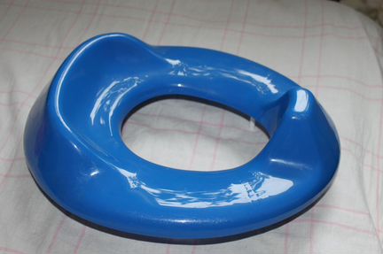 Детское сидение (насадка) на унитаз