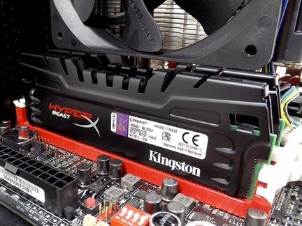 Kingston HyperX Beast DDR3 2400Mhz 8GB