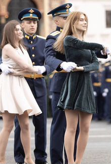 Платье bershka