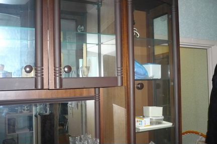 Шкаф для посуды Эрмитаж 80-е годы СССР