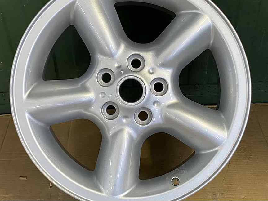 Диски стальные Land Rover r18.