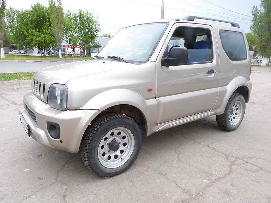 Сузуки джимни 2004. Suzuki Jimny 2004.