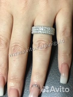 Золотое кольцо с бриллиантами