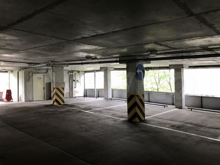 Машиноместо, 18 м²
