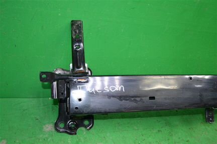 Усилитель бампера передний Hyundai Tucson 3 2015