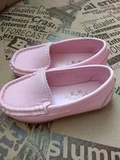 Мокасины для девочки новые