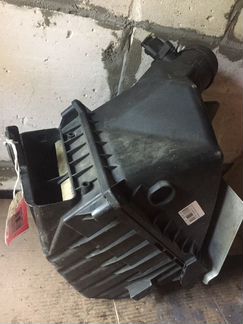 Корпус воздушного фильтра 2.0 ALT Audi A4 8E