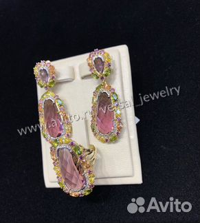 Серьги и кольцо из золота с бриллиантами