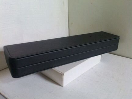 Футляр. швейцарские часы. Карта гарантии