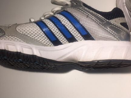 Кроссовки мальчику