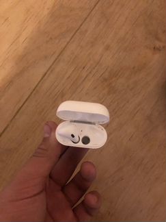 Airpods