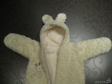 Костюмчик теплый на выписку