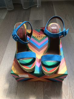 Босоножки Valentino оригинал 36 комплект как новые