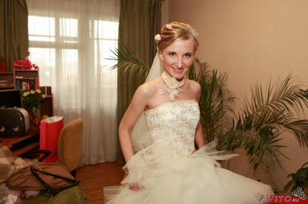 Свадебное платье 