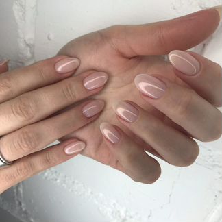 Мастер маникюра и педикюра