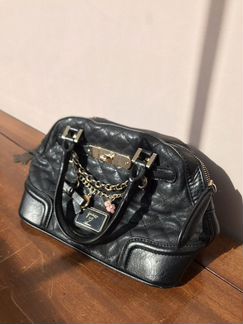Сумка Guess чёрная