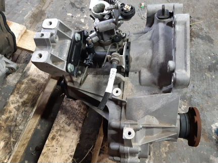 МКПП Volkswagen Golf 5 1.6