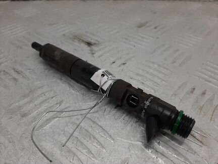 Форсунка для Renault Clio 2