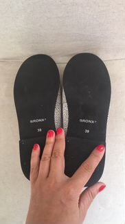 Лоферы светлые новые