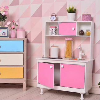 Детская кухня с плитой и водой