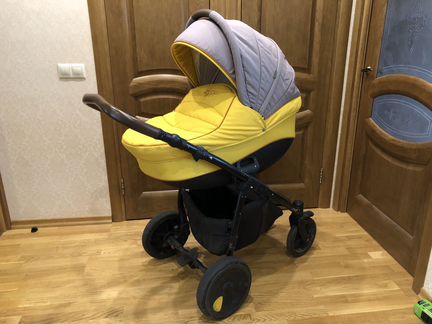 Коляска Tuttis Zippy