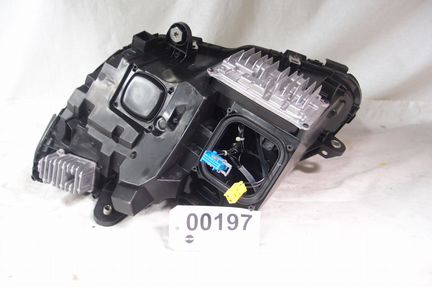 Фара правая С 205 Мерседес 2 линзы w205