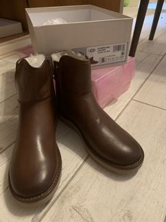Ботинки зимние ugg