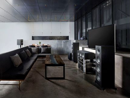 Акустическая система напольная KEF Q550 Black