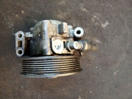 Насос гур Range Rover P38 1999-02