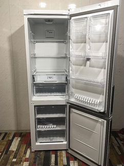 Холодильник Hotpoint