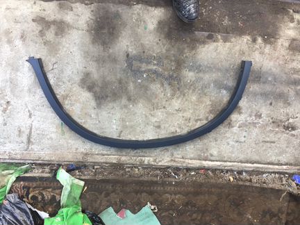 Продам б/у расширители арок оригинал(молдинги) на