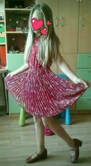 Нарядное платье 9-11л