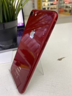 Apple iPhone 8 64Gb (Red) рст б/у
