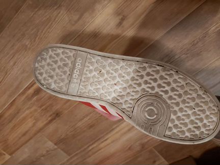 Кроссовки красные adidas neo