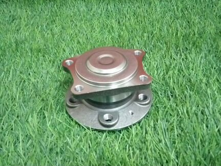 Ступица задняя Volvo S60 S80 V70 1998