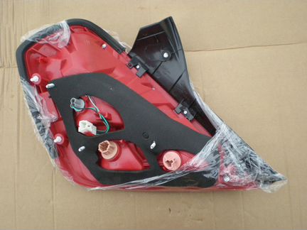 Фонарь задний правый Nissan Teana J31 2006-2008 г