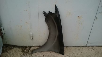 Mitsubishi Outlander XL Крыло Правое