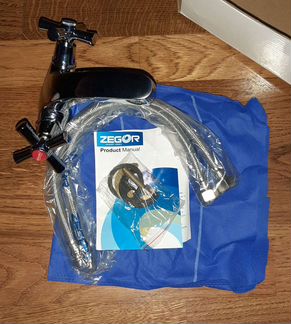 Смеситель для раковины новый