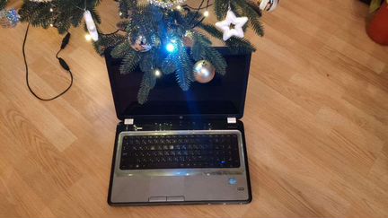 Ноутбук HP i5 17