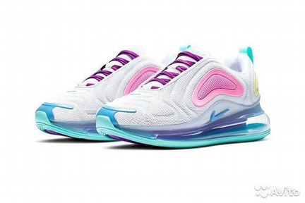 Кроссовки Nike Air Max 720 (36-40)