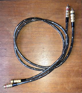 Межблочный кабель Wireworld Eclipse II и III+