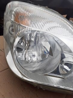Передние фары на спринтер 906 кузов