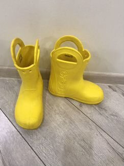 Резиновые сапожки crocs
