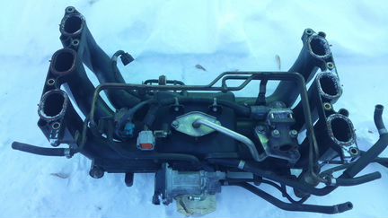 Впускной коллектор Subaru EZ30