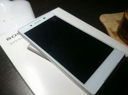 Sony Xperia Z5 (E6653) 32Gb White LTE