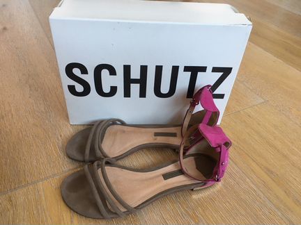 Босоножки Schutz почти новые