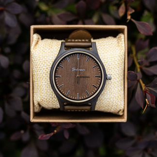 Деревянные наручные часы ручной работы